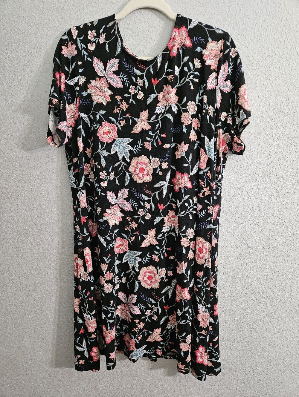 Old Navy Black Floral Short Sleeve Dress, XXL